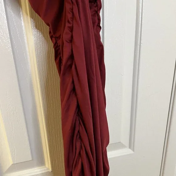 NWOT Women Ruched Tight Dress Sexy Spaghetti Strap V-Neck Midi Dress - Picture 8 of 9